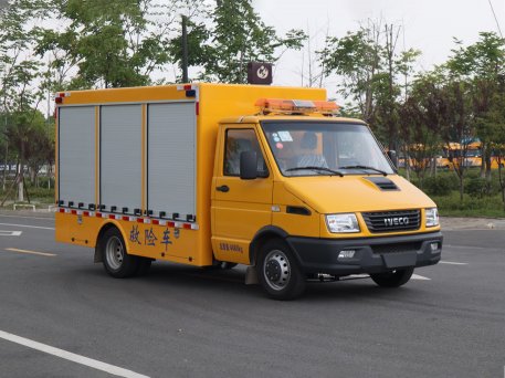 依維柯工程救險車