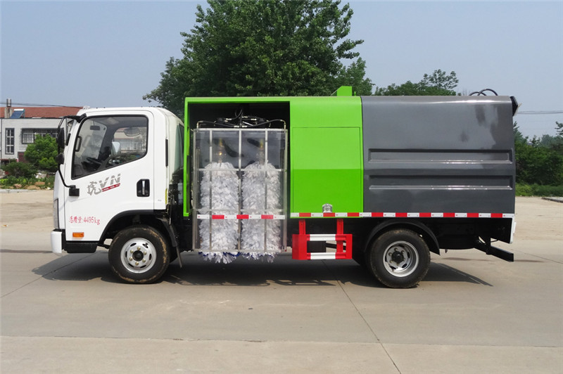 城市清潔者！道路清洗車(chē)，讓生活更美好